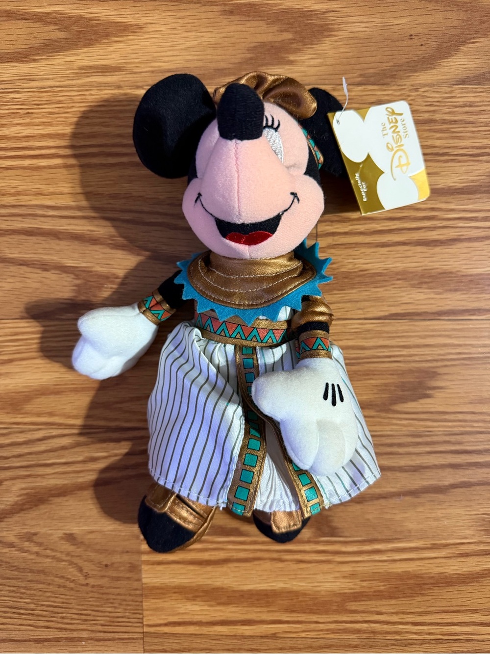 Vintage Disney Store Globe Trotting Egyptian Minnie Mouse 8" Bean Bag Plush NWT
